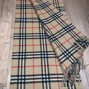 Burberry Accessories - Burberry House Check Cashmere Scarf Burberry Accessories - Burberry House Check Cashmere Scarf